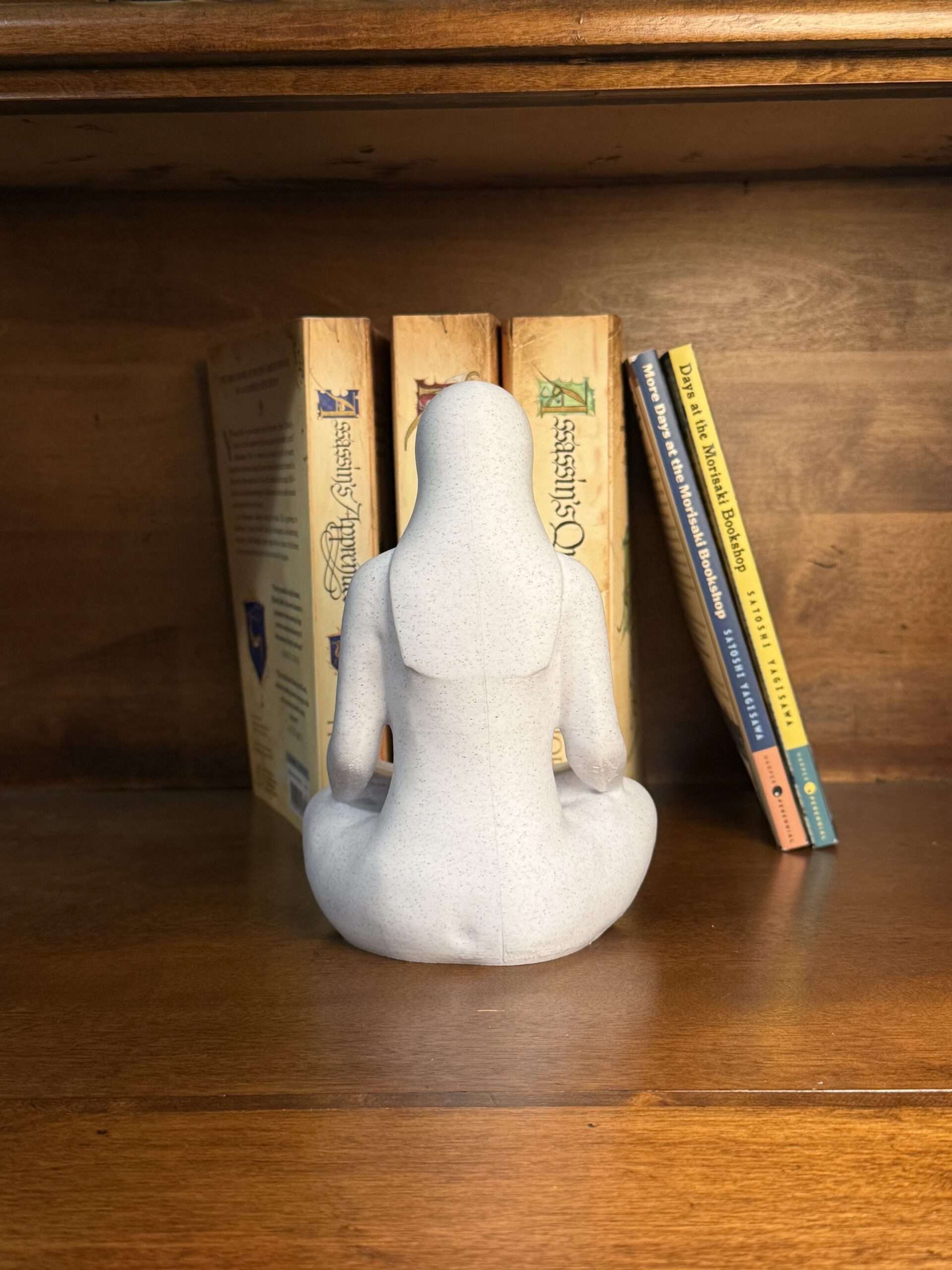 Reading Woman Sculpture - Image 3