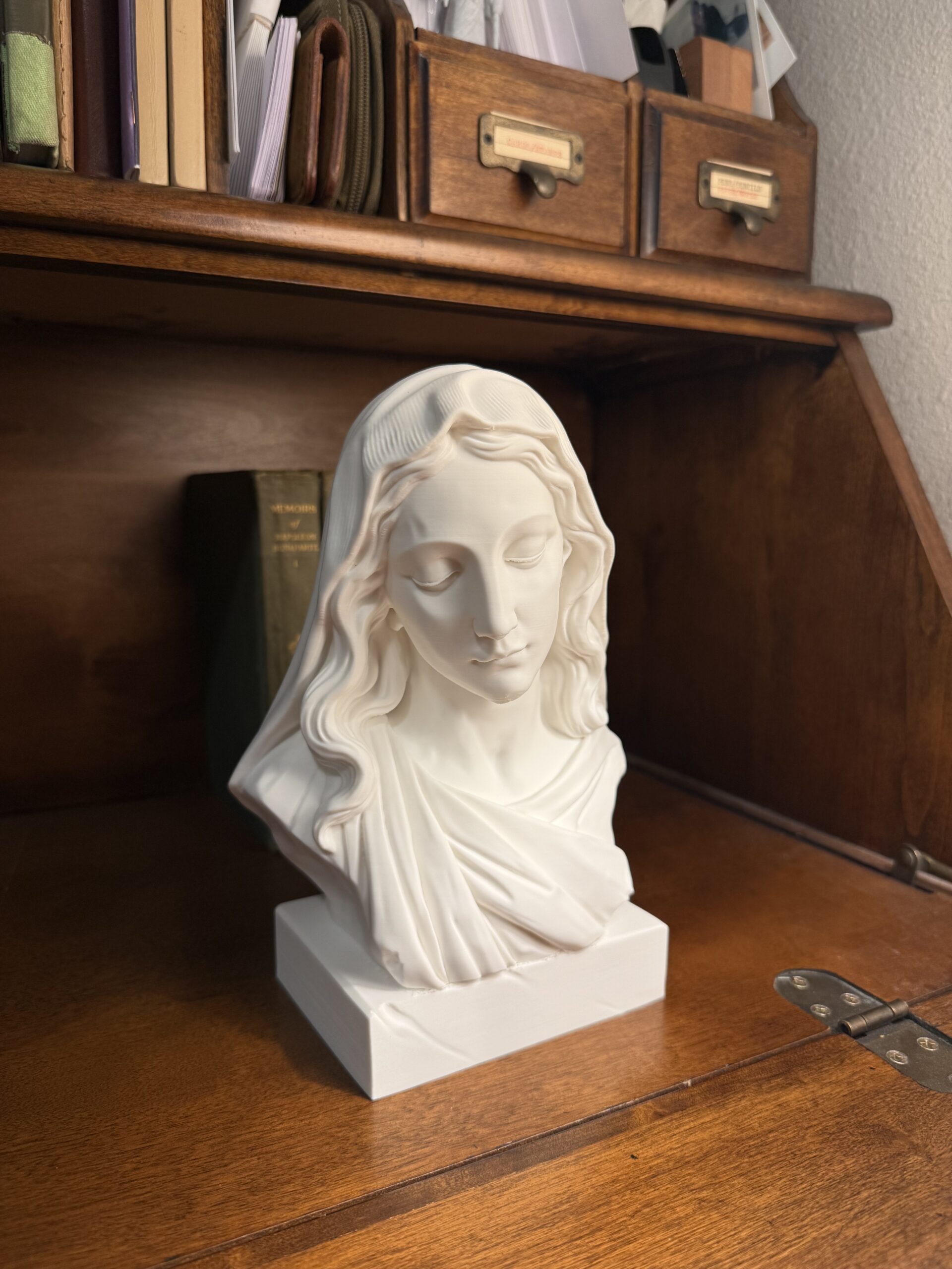 Virgin Mary Bust Statue | Mother of Christ Devotional Art | Christian Home Decor & Prayer Altar Piece | 3D-Printed Sacred Sculpture - Image 3