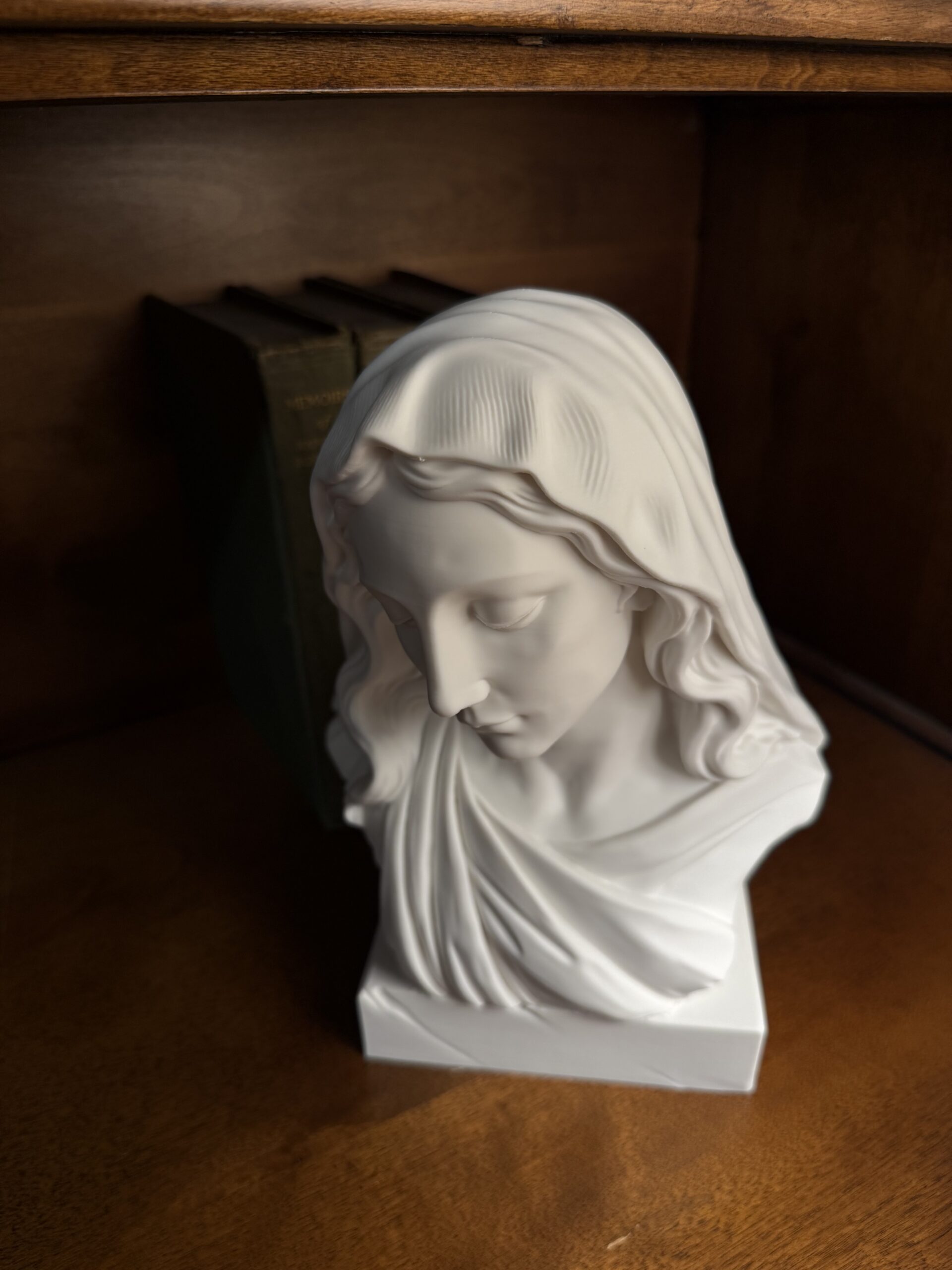 Virgin Mary Bust Statue | Mother of Christ Devotional Art | Christian Home Decor & Prayer Altar Piece | 3D-Printed Sacred Sculpture - Image 2